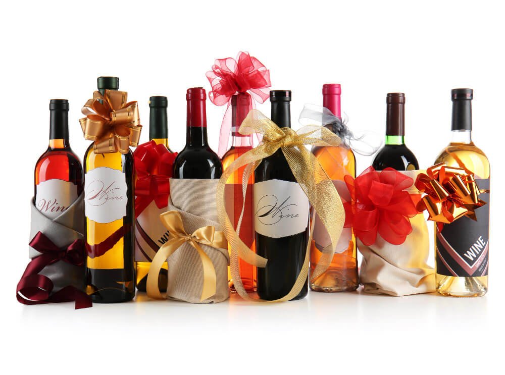 Benefits of Buying Alcohol Gift Sets Online in the UK